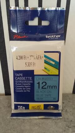 BROTHER FELIRATOZ SZALAG  12MM   BLACK ON BLUE TAPE   8M/CSOMAG   TZE-531